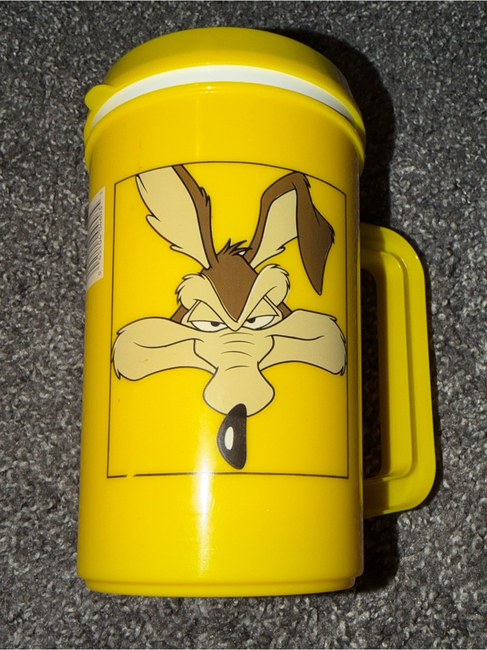 Super Thermo Warner Bros. Looney Tunes Wile E Coyote Vintage Insulated Mug Class